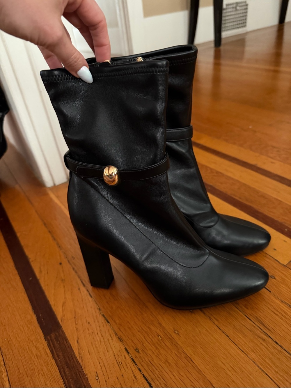 Steve Madden Aroma boots black booties 9.5 NEW heels Revolve $129 NEW